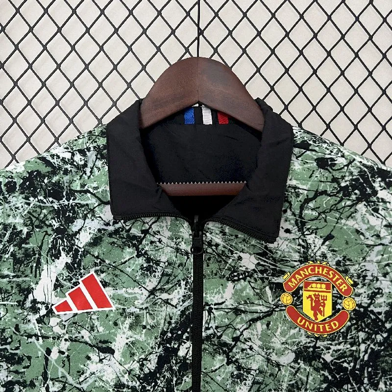 Manchester United 2024 Reversible Jacket - Image 8