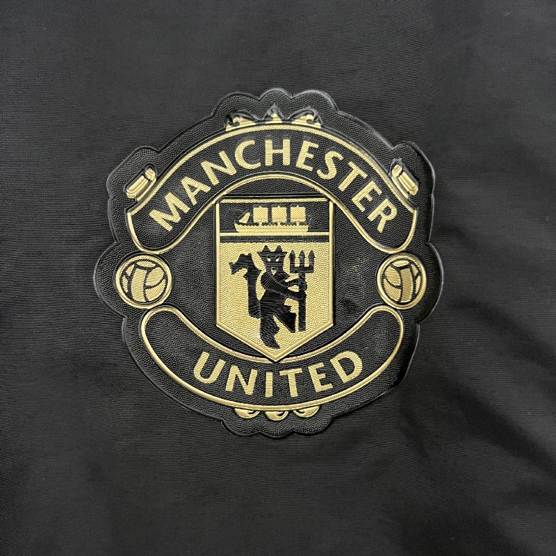 Manchester United 2024 Reversible Jacket - Image 10