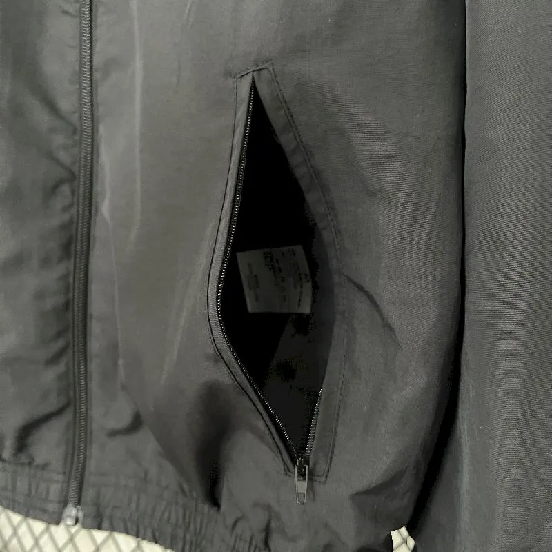 Manchester United 2024 Reversible Jacket - Image 7