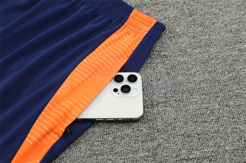 Unisex Juventus 2024/25 Half-Zip Adult Sweater+Pant 14001 - Image 4