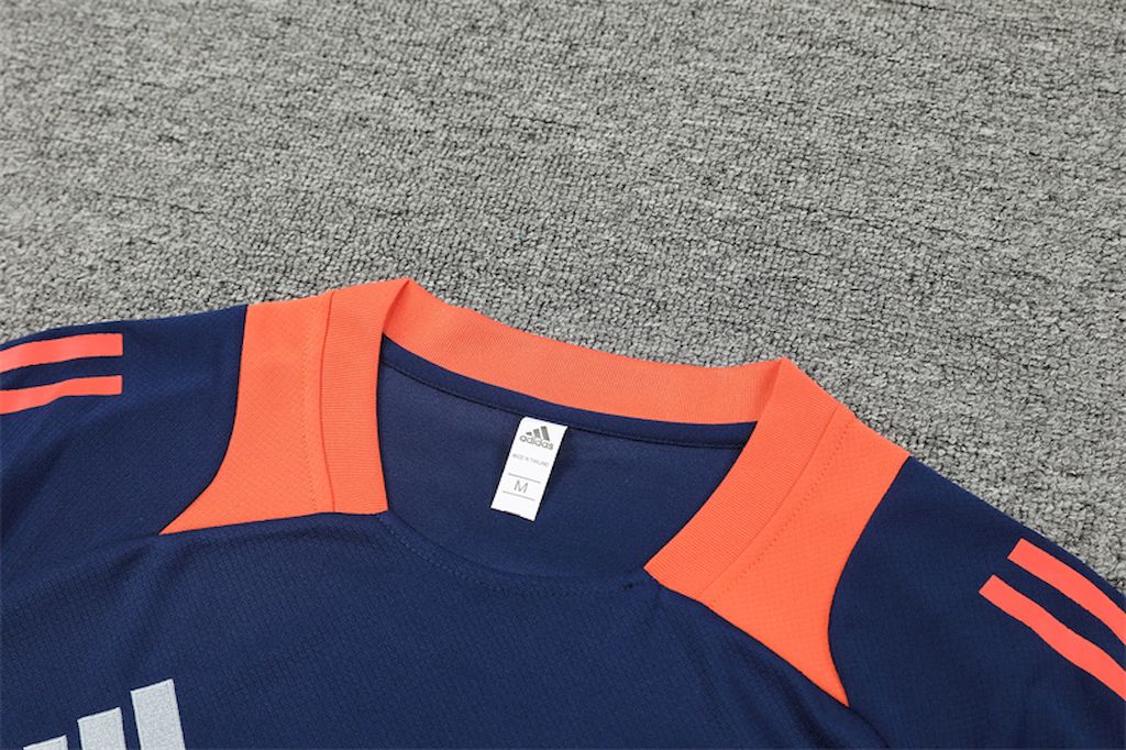 Unisex Manchester United 2024/25 Training Adult Jersey+Short 14001 - Image 6