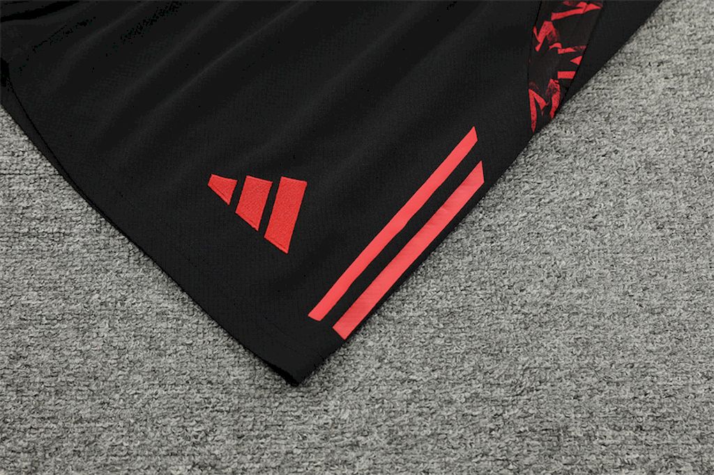 Unisex Manchester United 2024/25 Training Adult Jersey+Short 14001 - Image 6