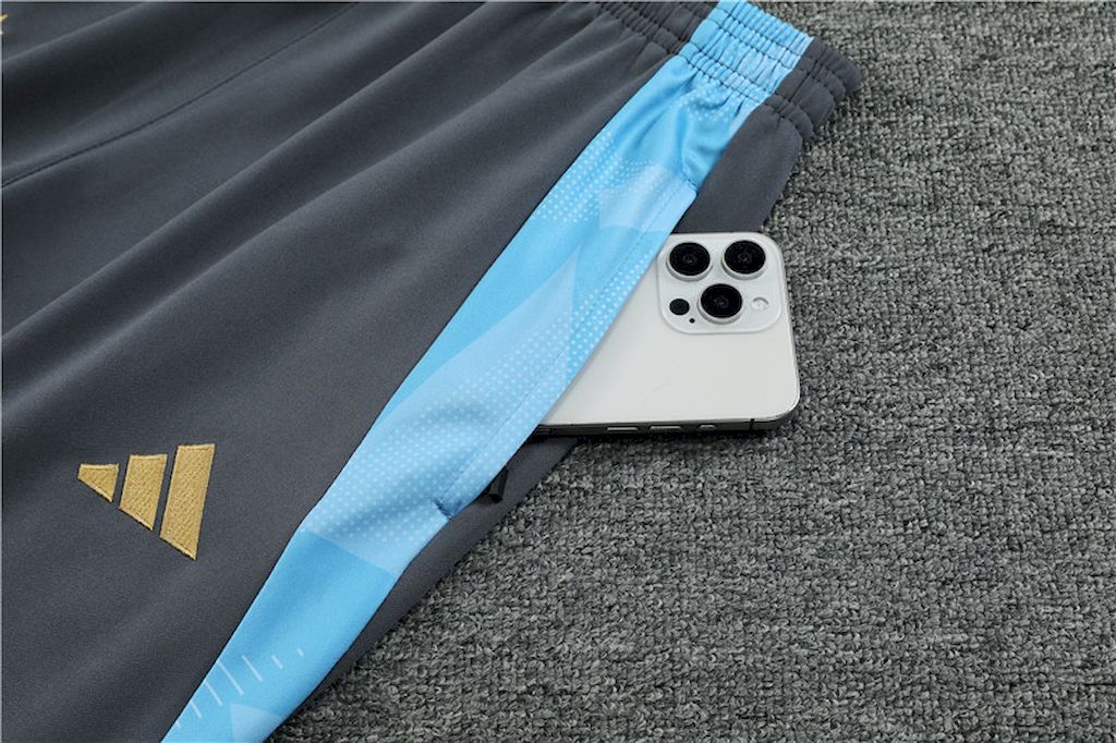 Unisex Argentina 2024/25 Half-Zip Adult Sweater+Pant 14001 - Image 7