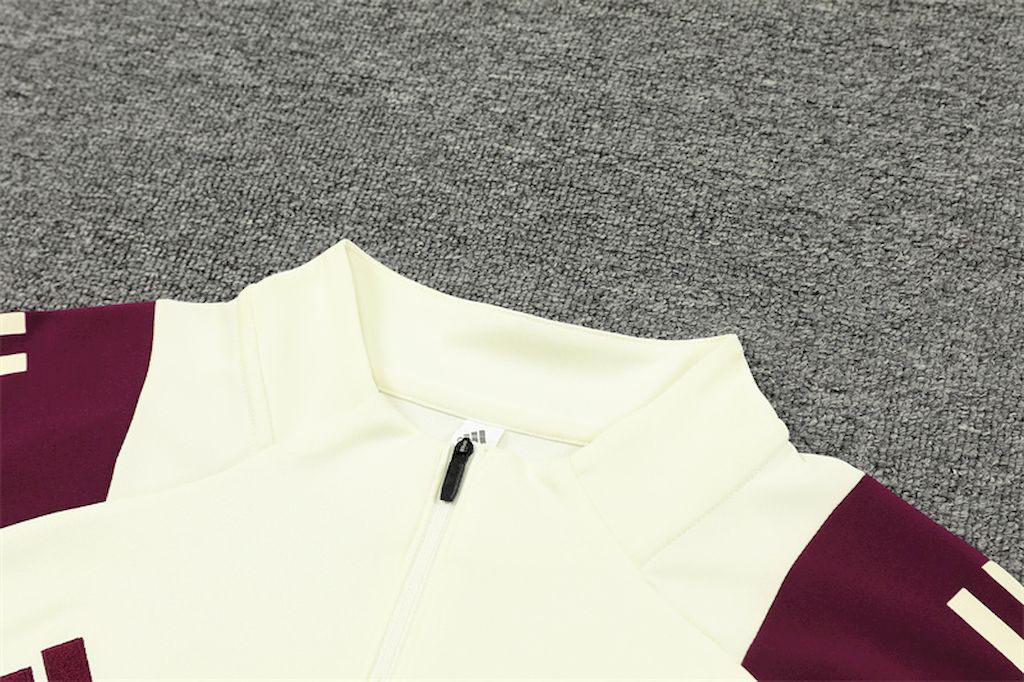 Unisex Bayern Munich 2024/25 Half-Zip Adult Sweater+Pant 14001 - Image 5