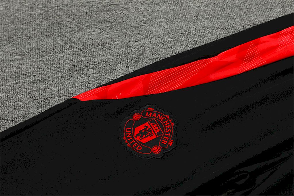 Unisex Manchester United 2024/25 Half-Zip Adult Sweater+Pant 14001 - Image 3