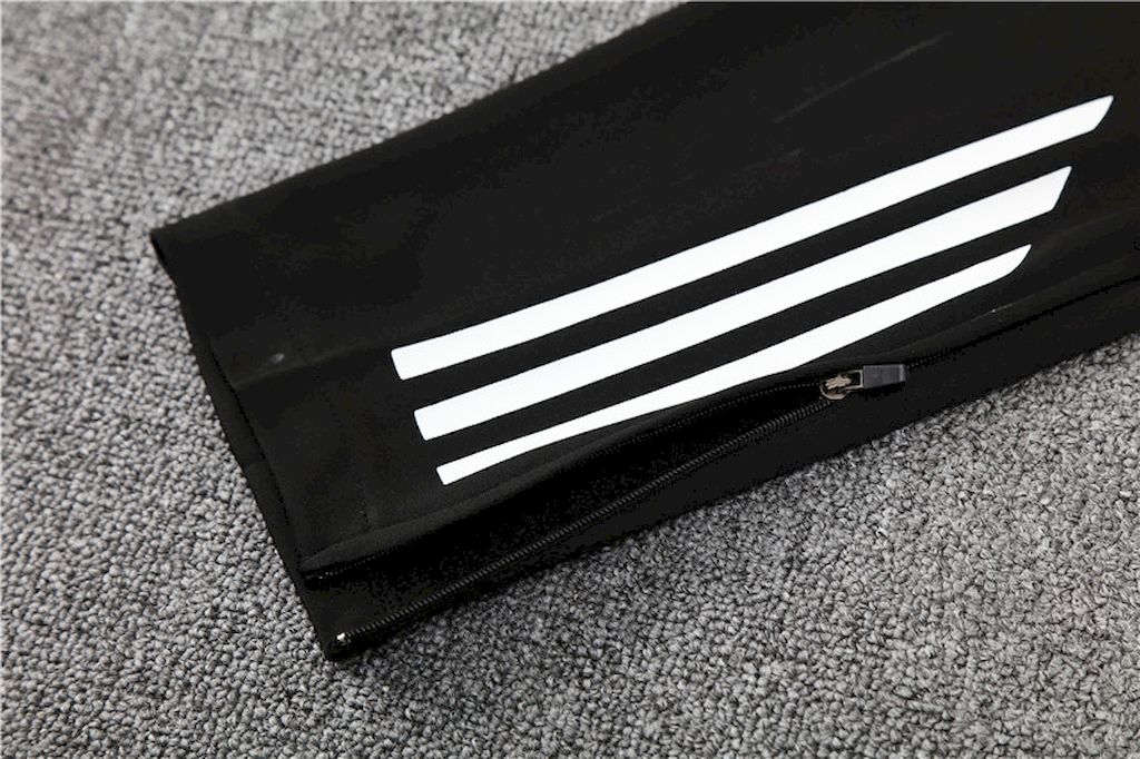 Unisex Manchester United 2024/25 Half-Zip Adult Sweater+Pant 14001 - Image 3