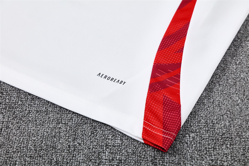 Unisex Manchester United 2024/25 Training Kids Jersey+Short 14001 - Image 2