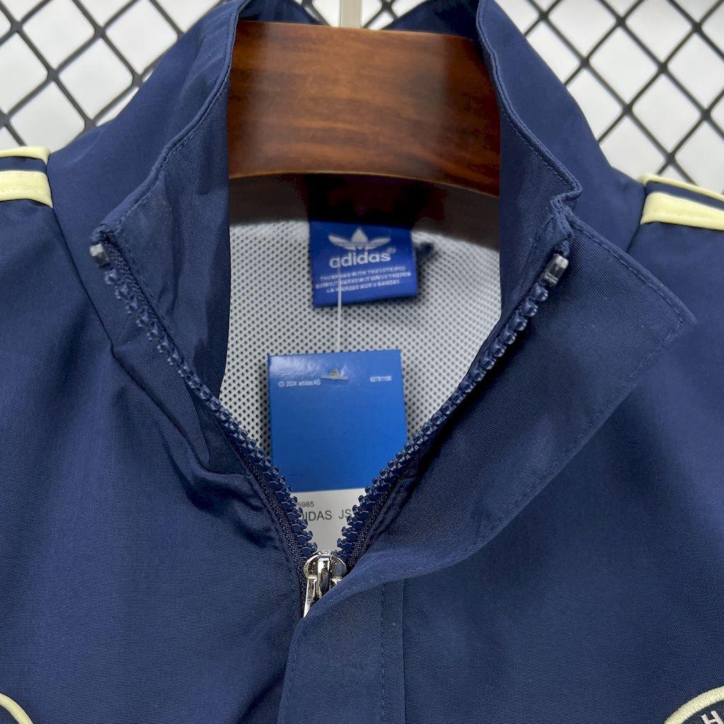 Chelsea 2012 Retro Windbreaker - Image 5