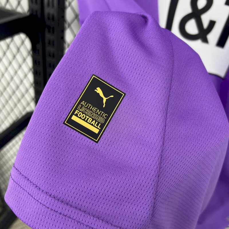 Borussia Dortmund 2024/25 Goalkeeper Special Jersey - Image 8