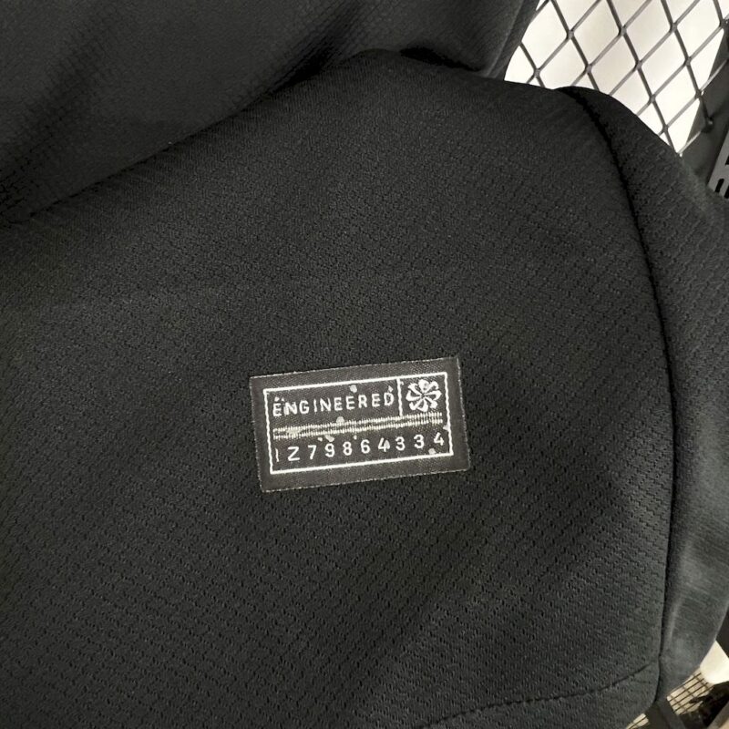 Paris Saint-Germain 2024/25 Fourth Away Black Jersey - Image 5