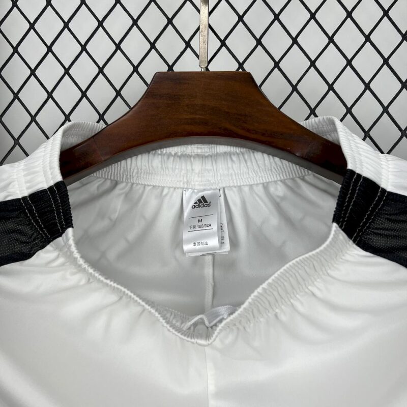 Flamengo 2025/26 Home Shorts - Image 5