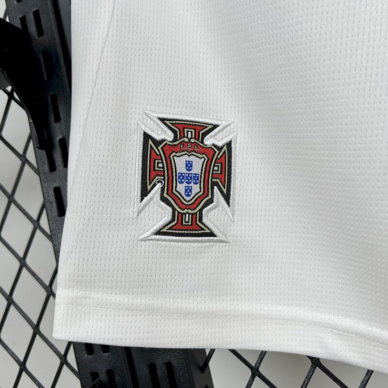 Portugal 2025/26 Away Shorts - Image 4
