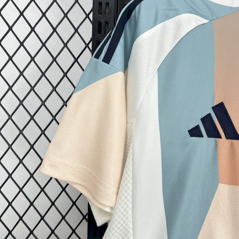 Spain 2025/26 Away Jersey - Image 7