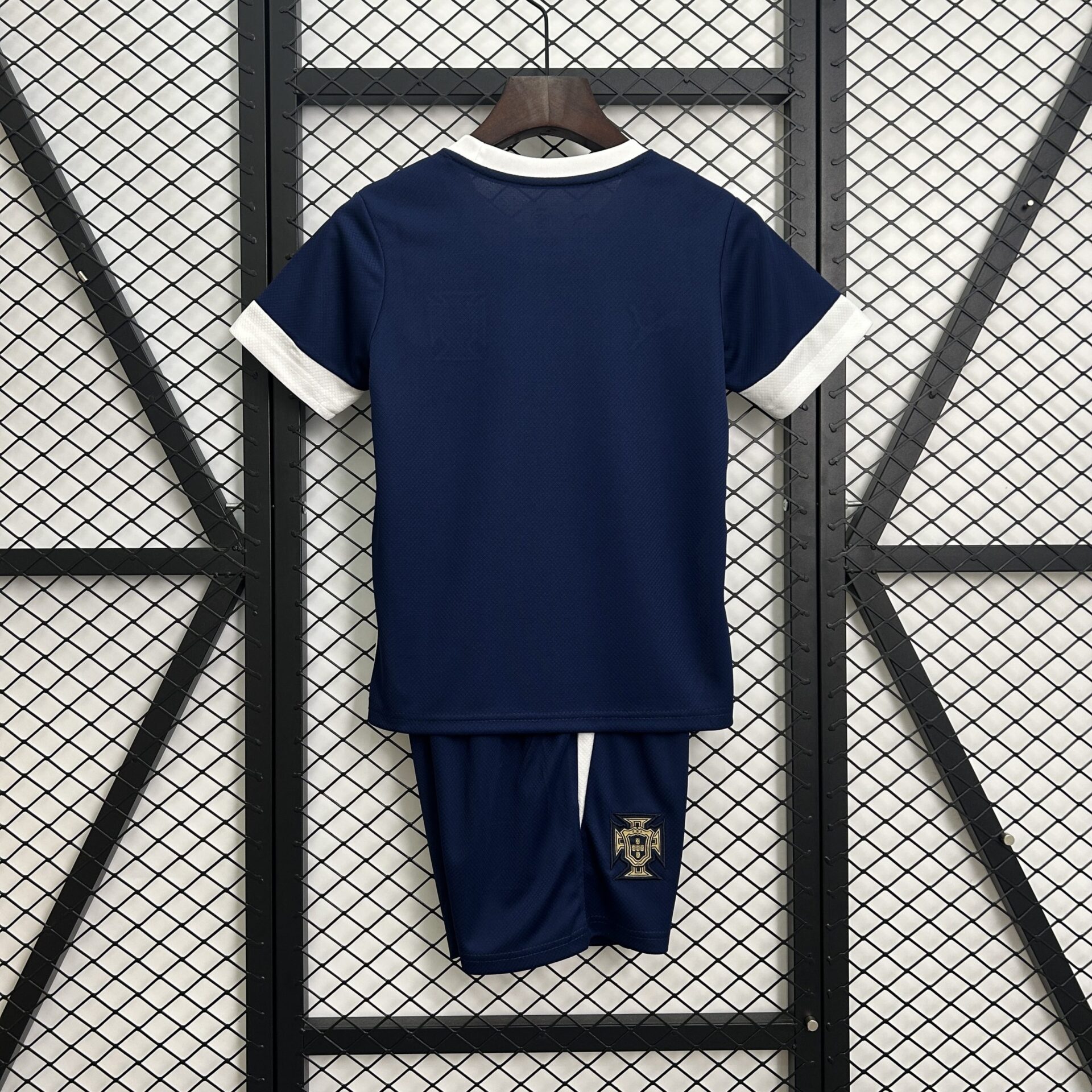 Unisex Portugal 2024/25 Training Kids Jersey+Short 14001 - Image 2