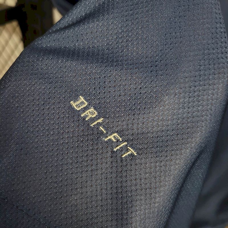 Paris Saint-Germain 2012/13 Home Retro Jersey - Image 10