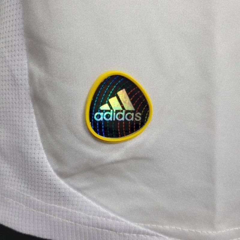 Fluminense 2010 Away Retro Jersey - Image 3