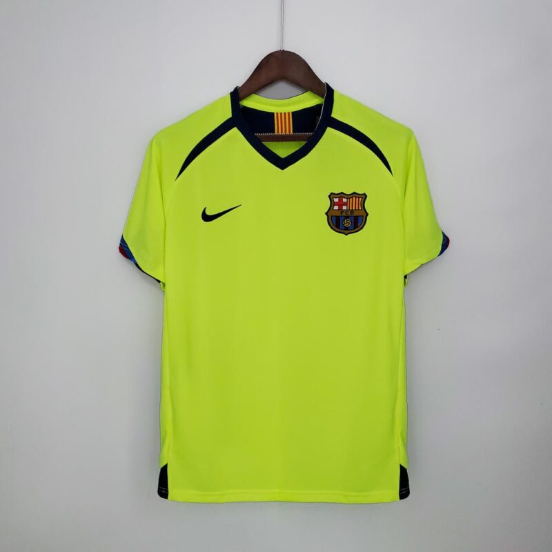 Barcelona 2005/06 Away Retro Jersey