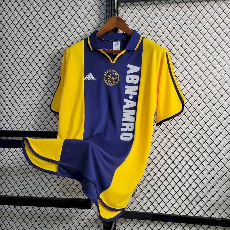 Ajax 2000/01 Away Retro Jersey - Image 3