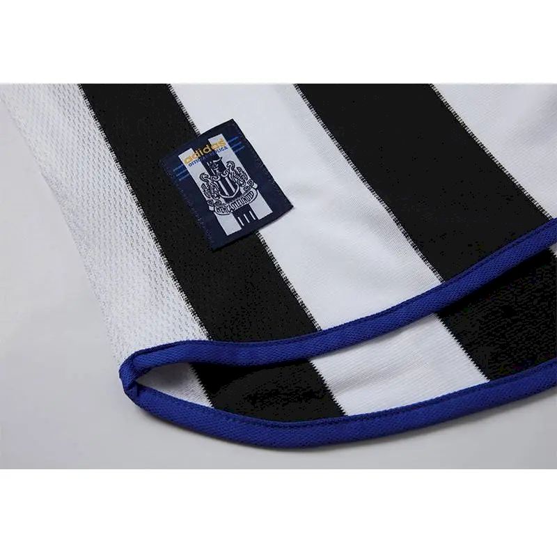 Newcastle United 2000/01 Home Retro Jersey - Image 3