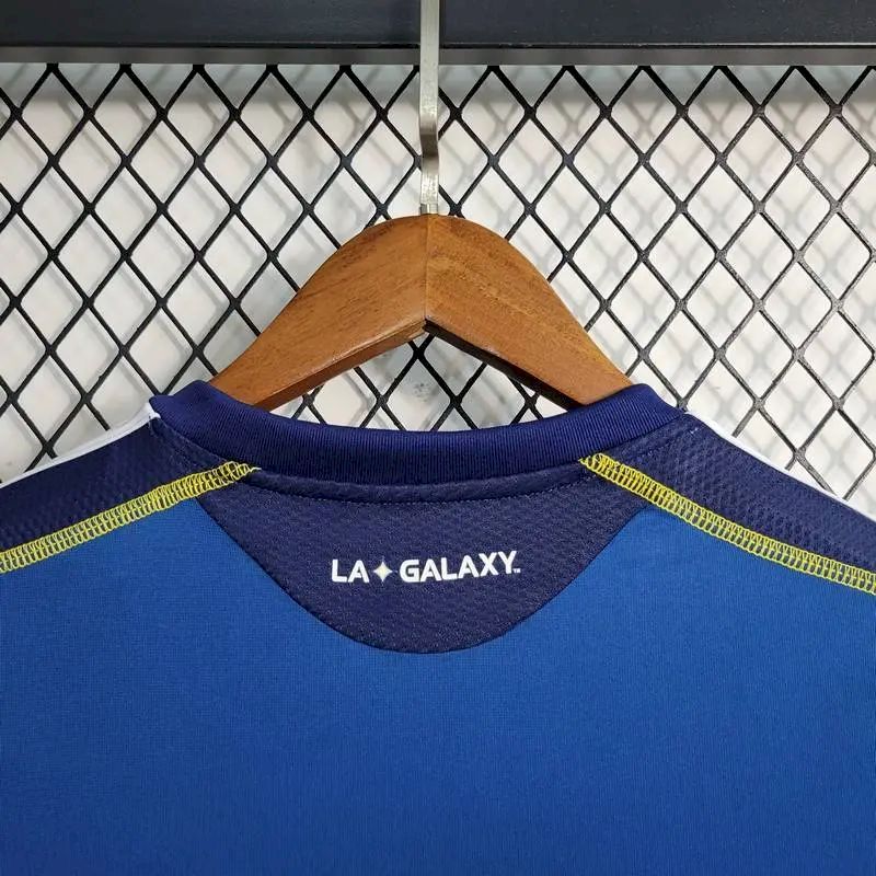 LA Galaxy 2011/12 Retro Long Sleeves Jersey - Image 8