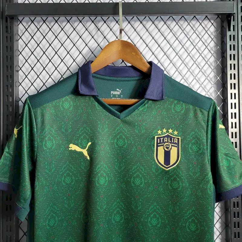 Italy 2020/21 Third Retro Jersey - Image 9