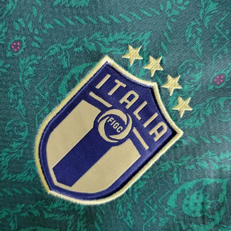 Italy 2020/21 Third Retro Jersey - Image 3