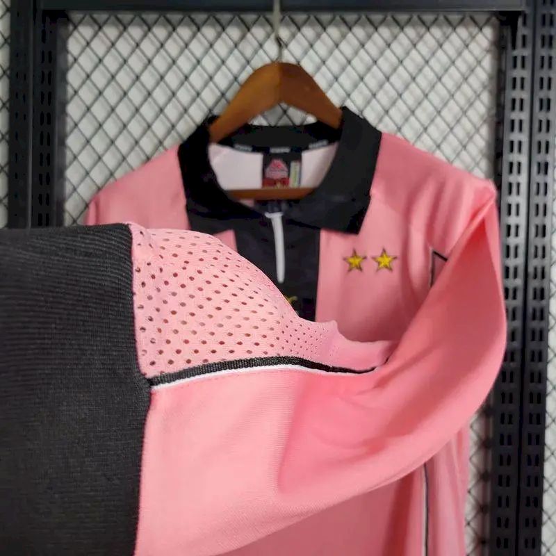 Juventus 1997/98 Away Long Sleeves Retro Jersey - Image 3