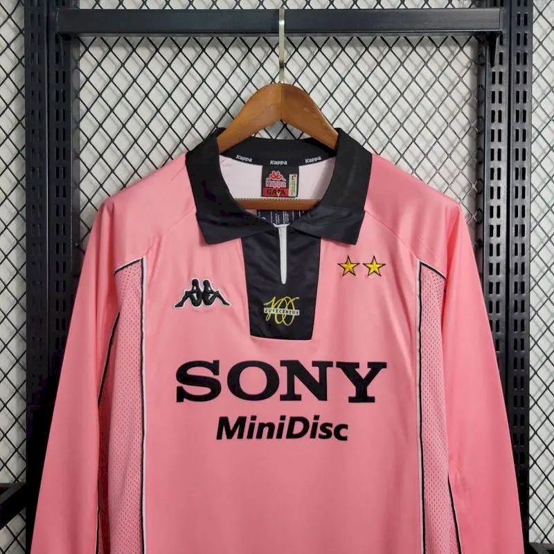 Juventus 1997/98 Away Long Sleeves Retro Jersey - Image 2