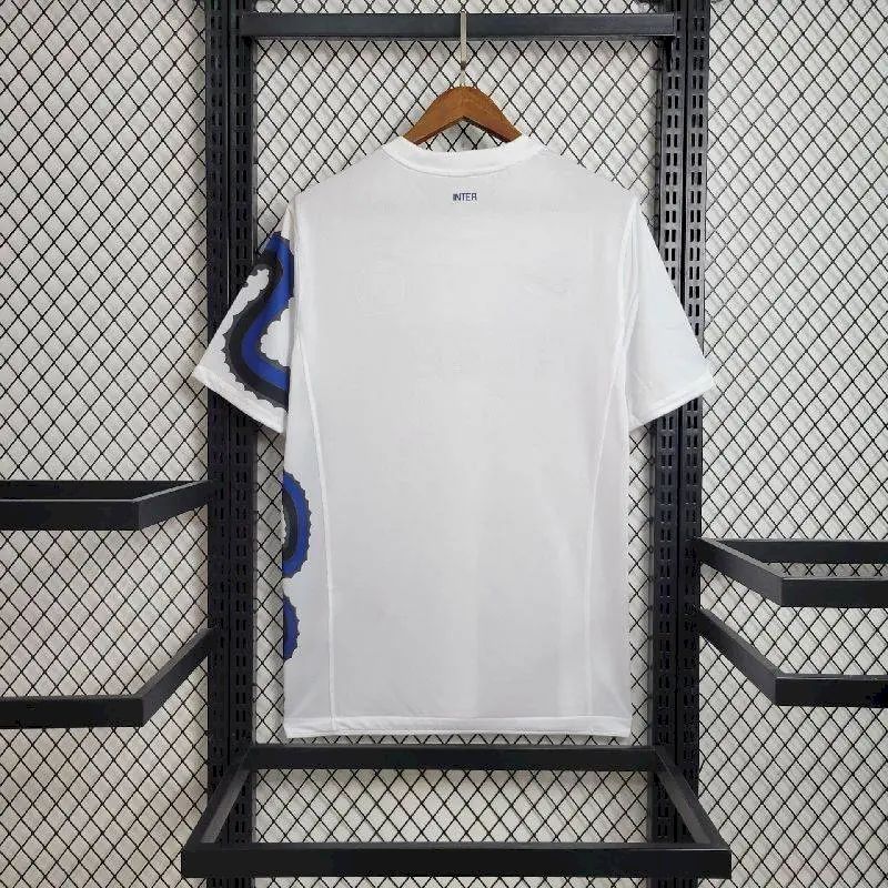 Inter Milan 2010/11 Away Retro Jersey - Image 4