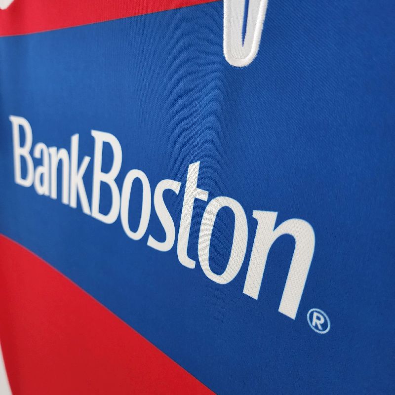 Universidad Catolica 2002 Away Retro Jersey - Image 8