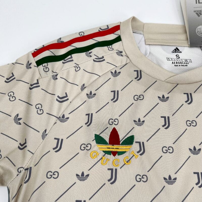 Juventus 2024/25 Gucci Joint Edition Jersey - Image 4