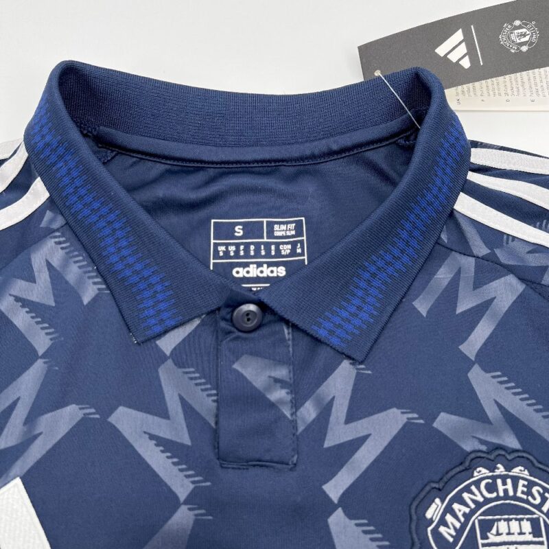 Manchester United 2024/25 Away Jersey - Image 4