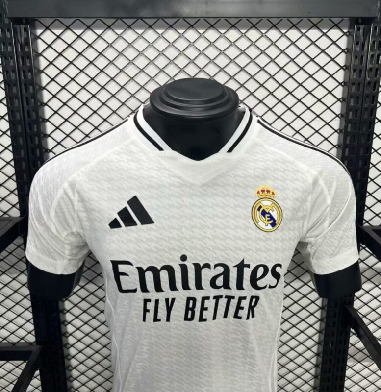 Real Madrid 2024/25 Home Jersey Player Version - Image 2