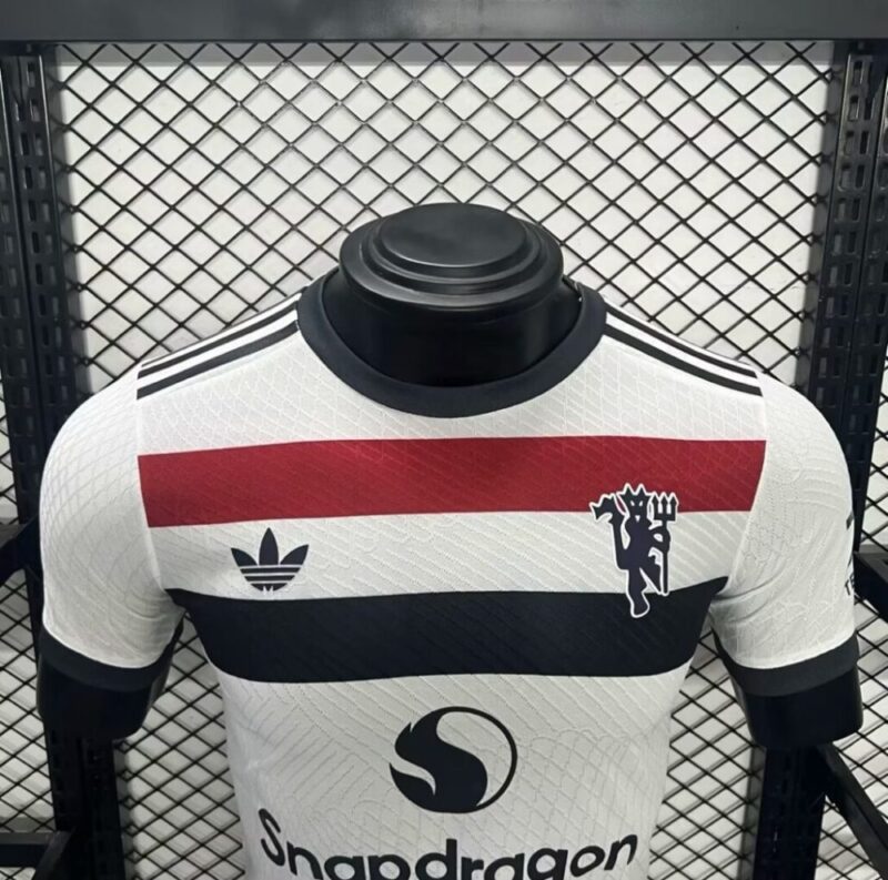 Manchester United 2024/25 Third Jersey Adidas Player Version - Image 2