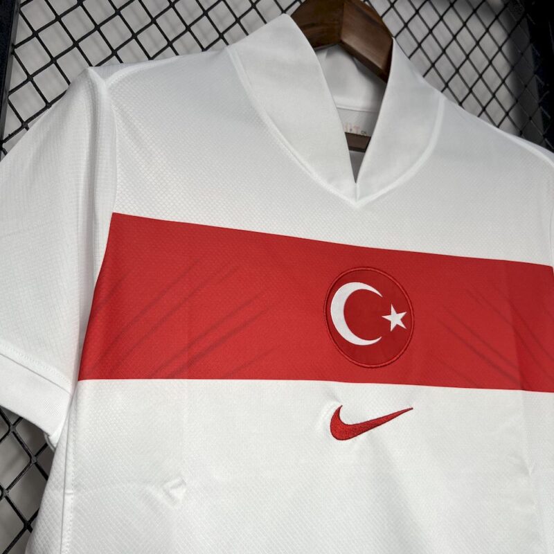 Turkiye 2024/25 Euro Home Jersey - Image 5