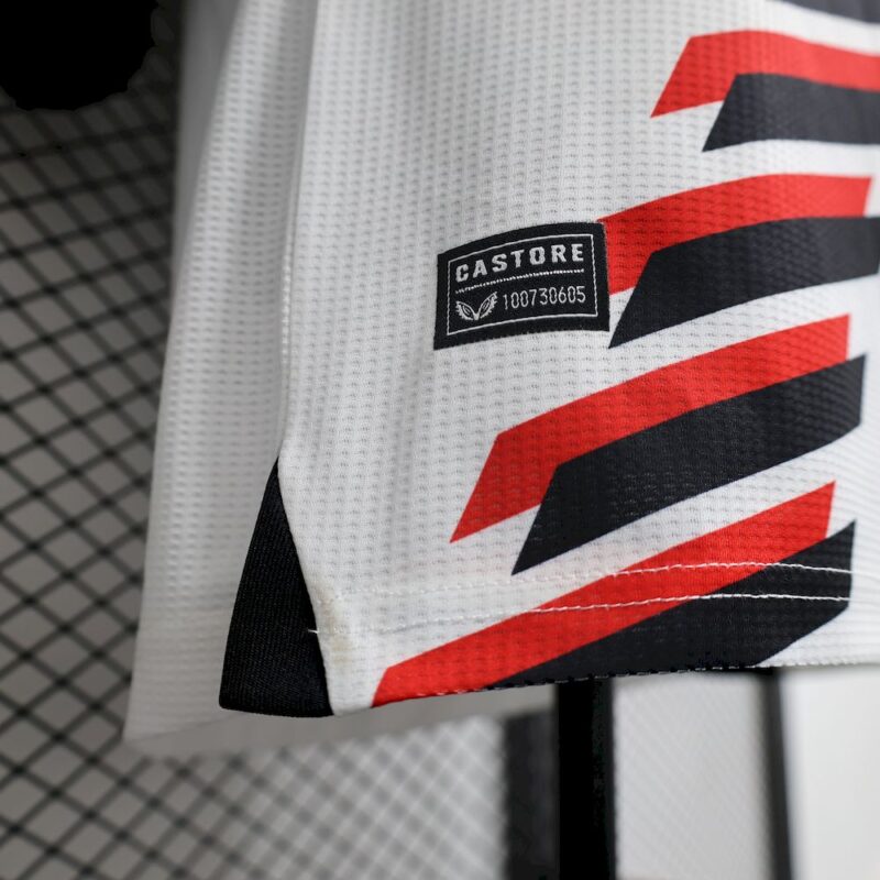 Bayer 04 Leverkusen 2024/25 Away Jersey Castore Player Version - Image 3