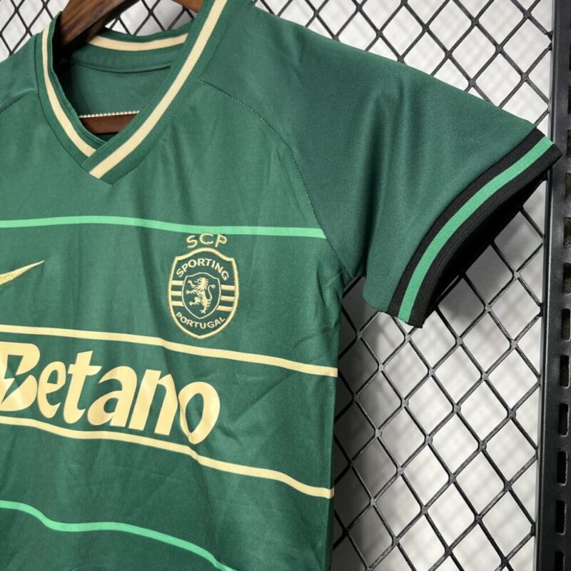 Sporting CP 2024/25 Away Kids Kit - Image 5