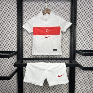 Turkiye 2024/25 Euro Home Kids Kit