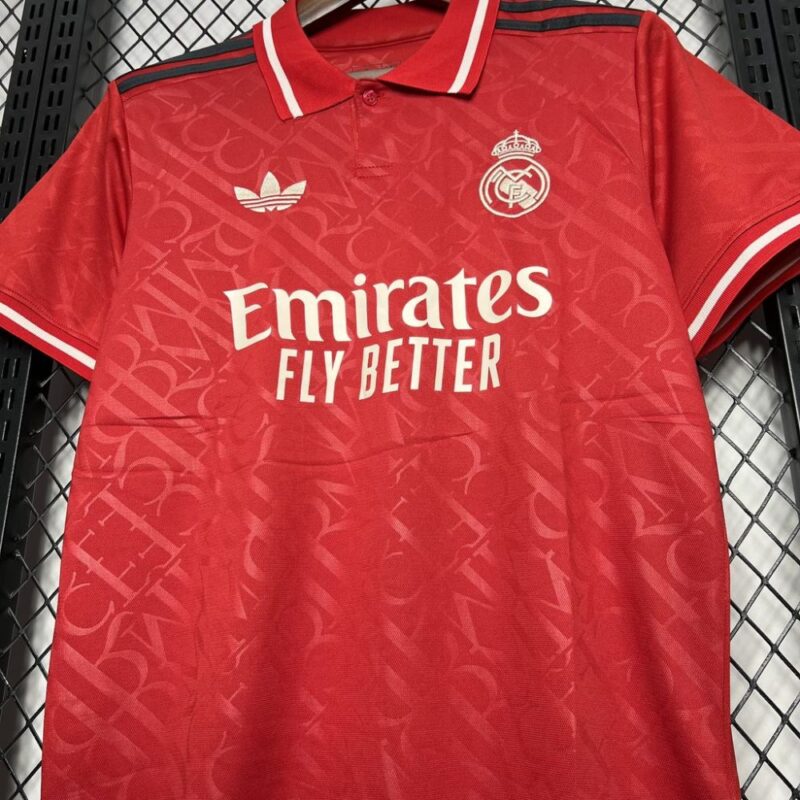 Real Madrid 2024/25 Red Jersey - Image 7