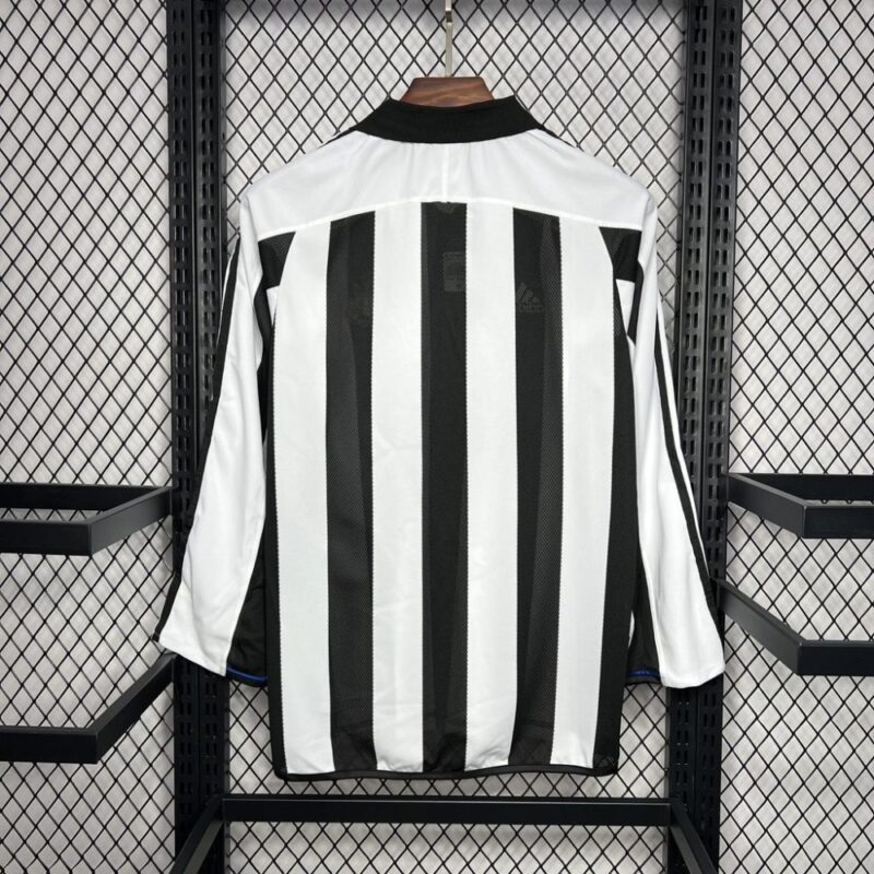 Newcastle United 2003/05 Home Long Sleeves Retro Jersey - Image 2