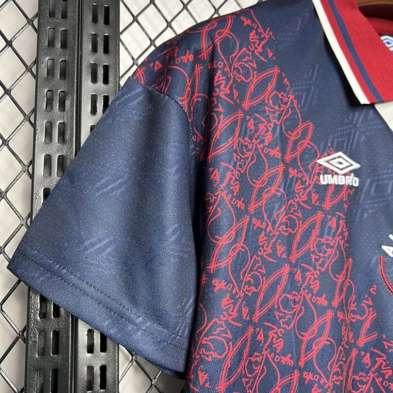 Ajax 1994/95 Away Retro Jersey - Image 8