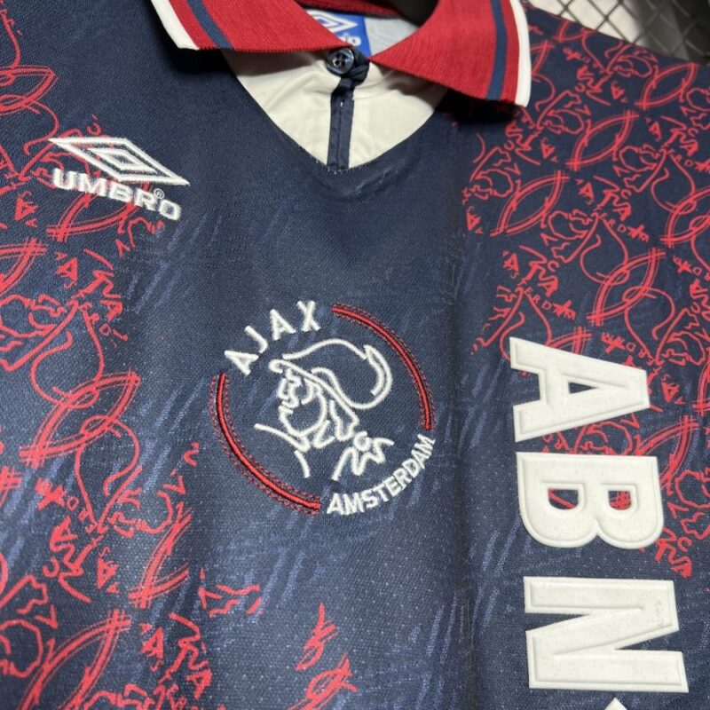 Ajax 1994/95 Away Retro Jersey - Image 7