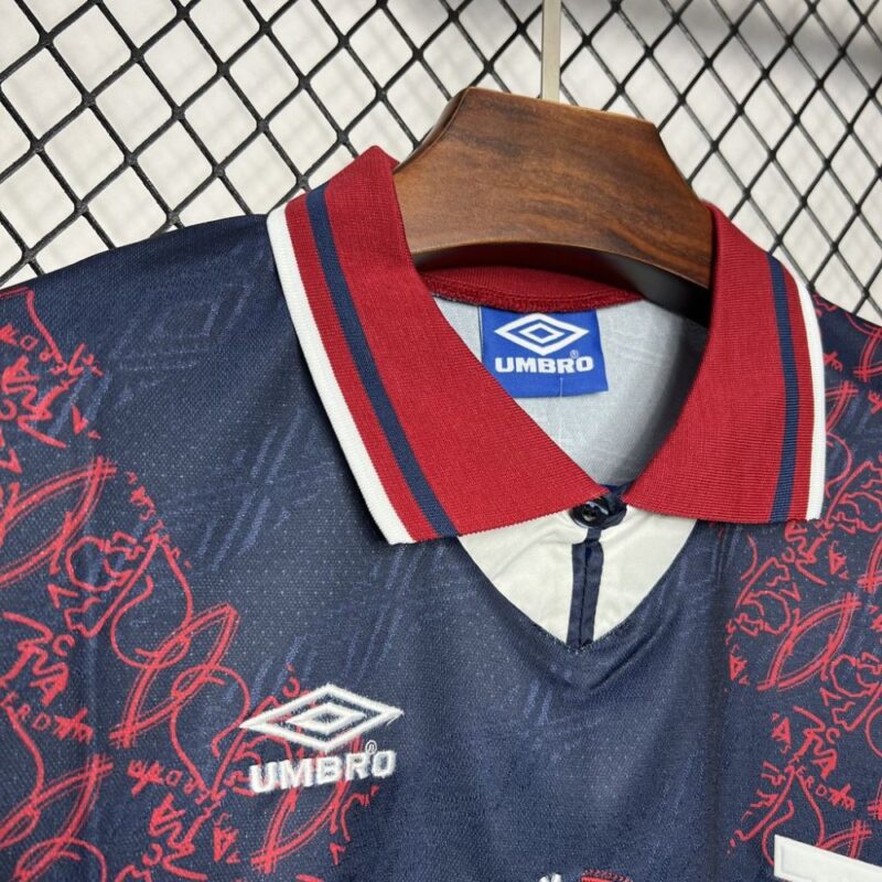 Ajax 1994/95 Away Retro Jersey - Image 6