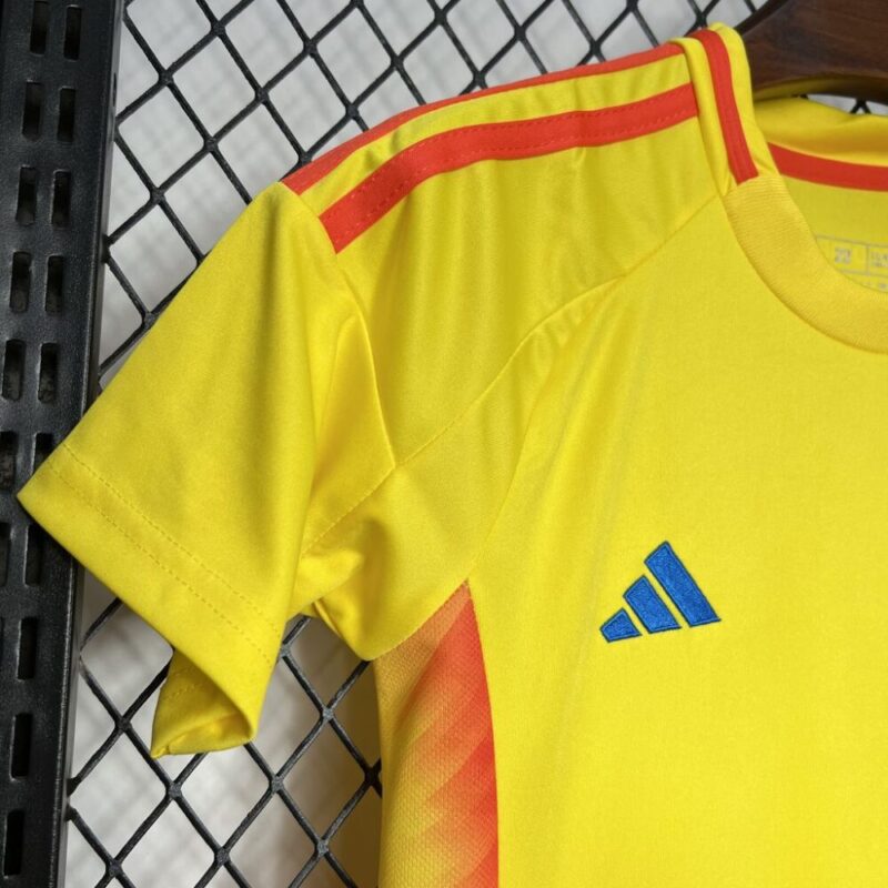 Colombia 2024/25 Home Kids Kit - Image 3