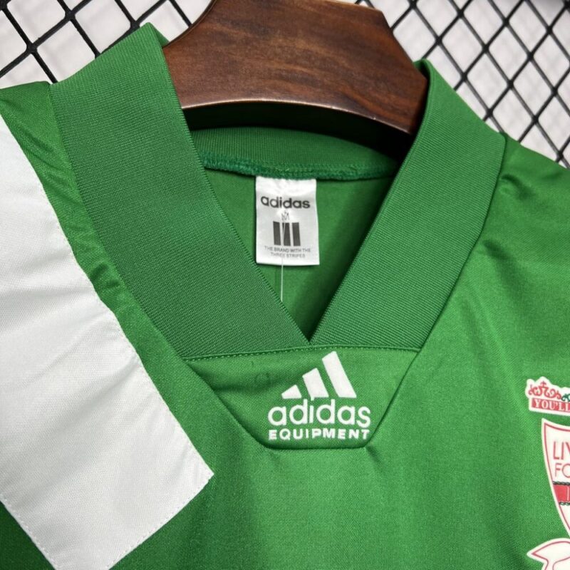Liverpool 1992/93 Away Retro Jersey - Image 8
