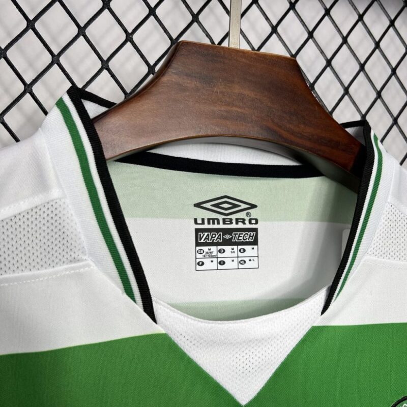 Celtic 2001/03 Home Retro Jersey - Image 3