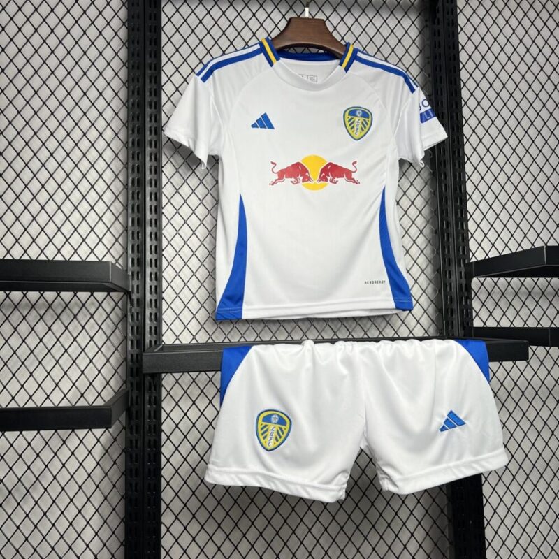 Leeds United F.C. 2024/25 Home Jersey Kids Kit - Image 3