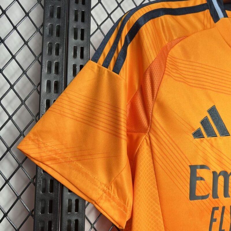 Real Madrid 2024/25 Away Jersey - Image 5
