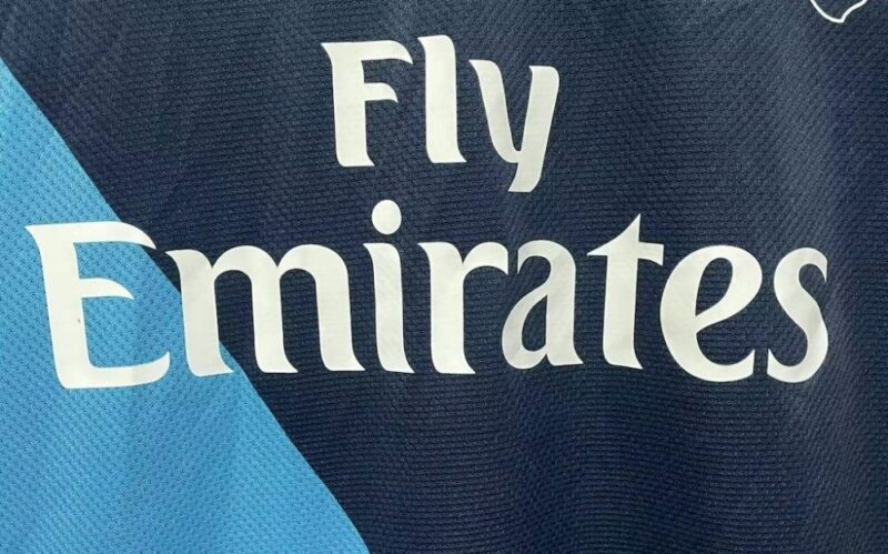 Arsenal 2011/12 Away Retro Jersey - Image 5