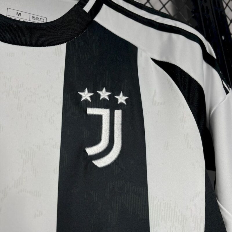 Juventus 2024/25 Home Jersey - Image 5